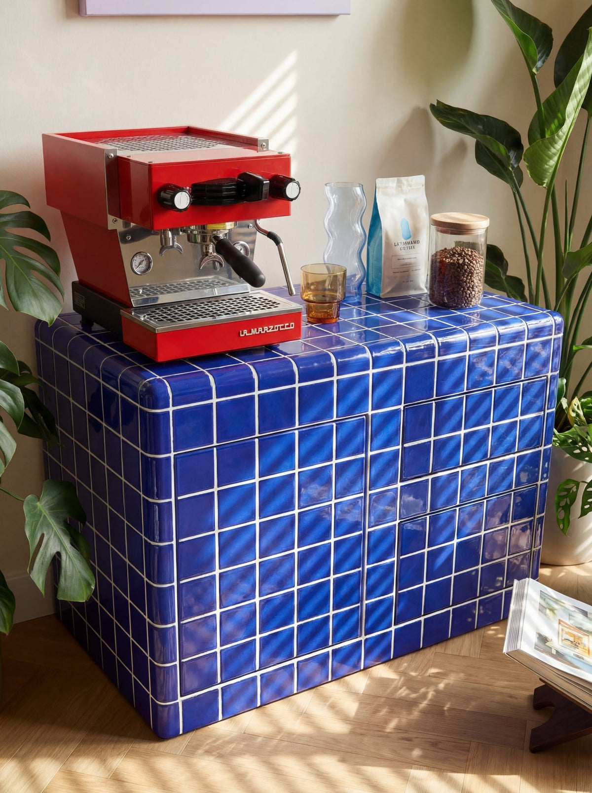 Mellow Coffee Corner in Cobalt Blue | Grid Design