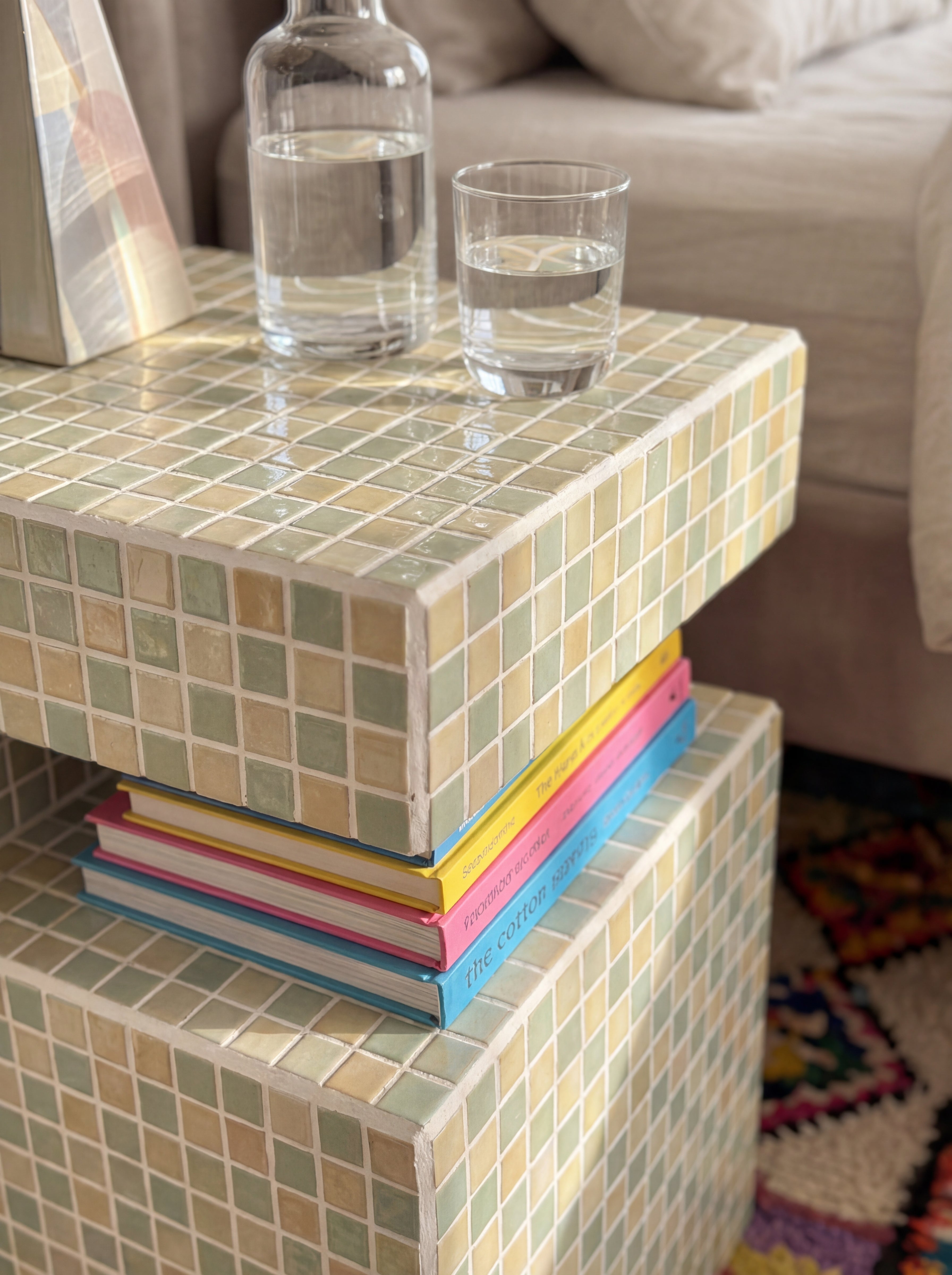Minima Nightstand