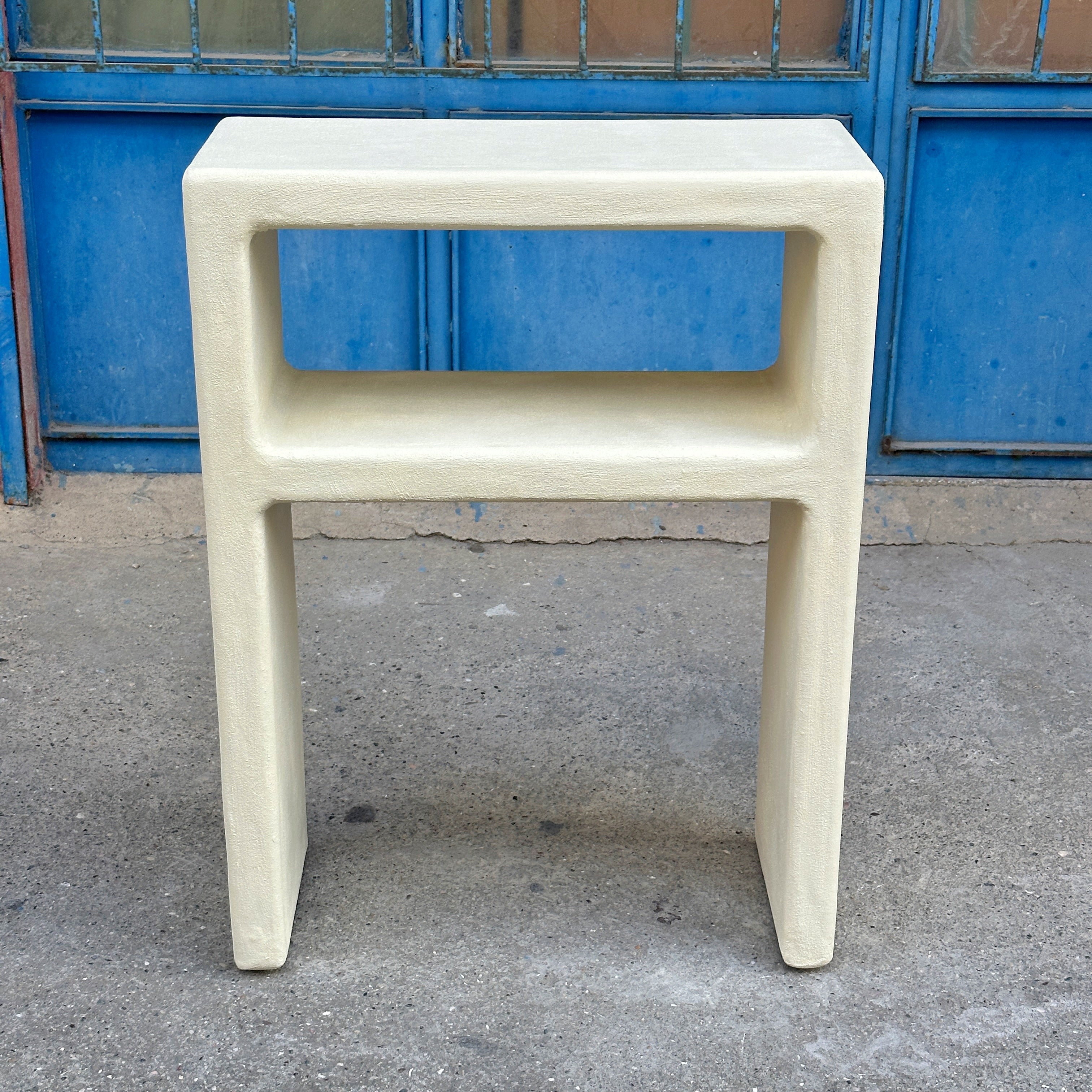 Luno Dresser