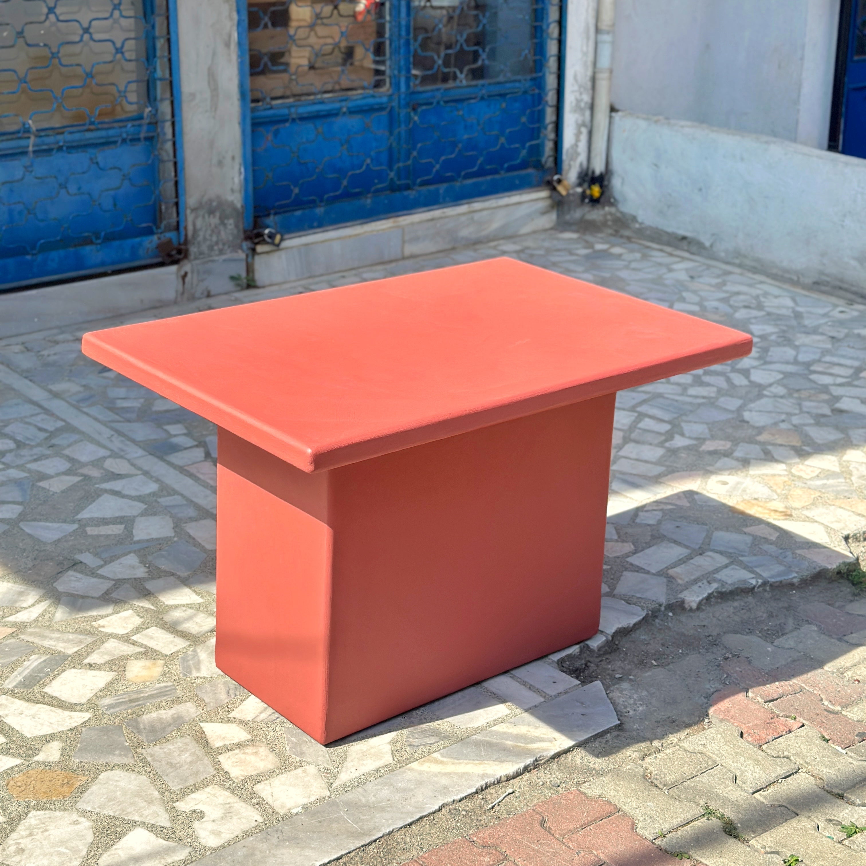 Luno Rectangular Table