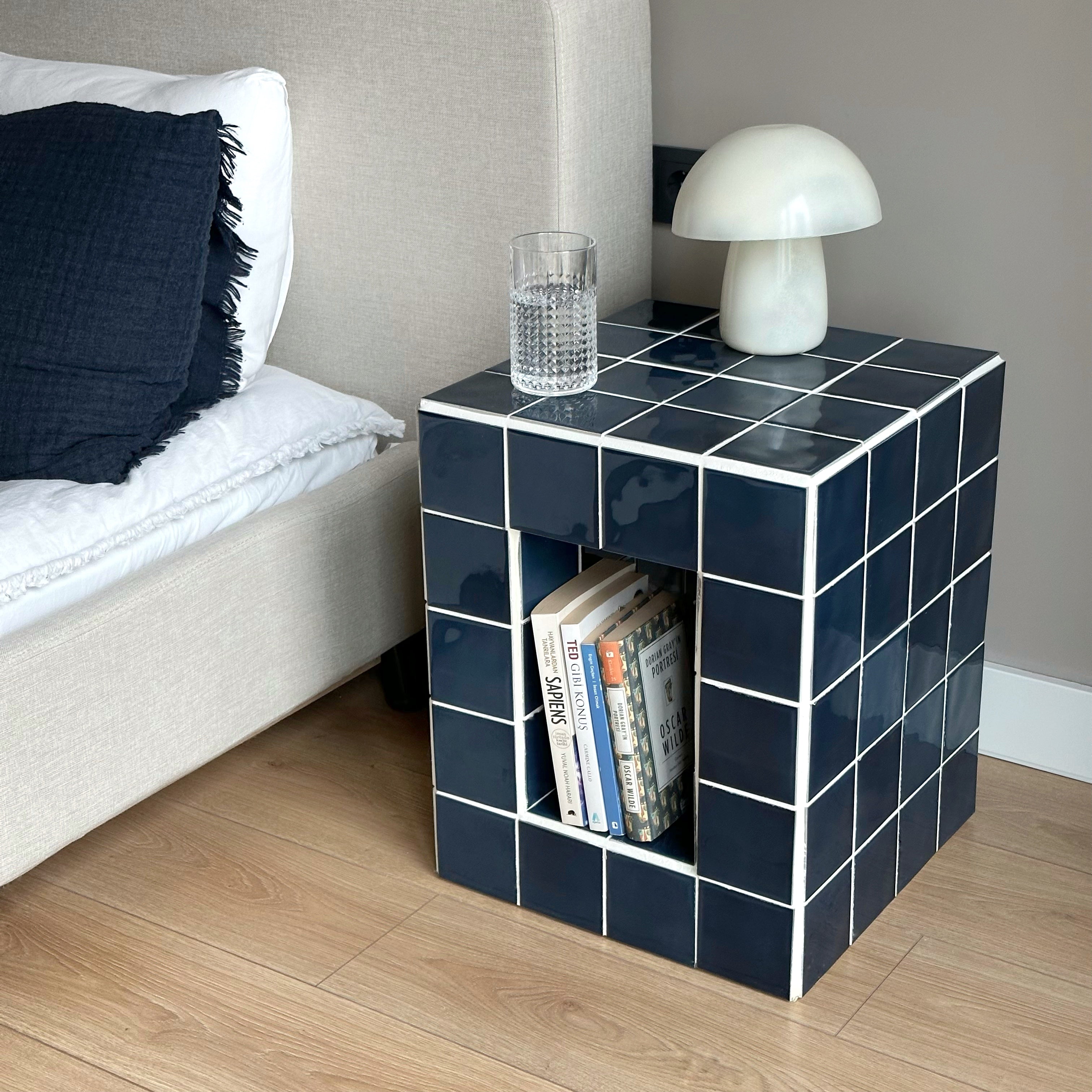 Como Nightstand