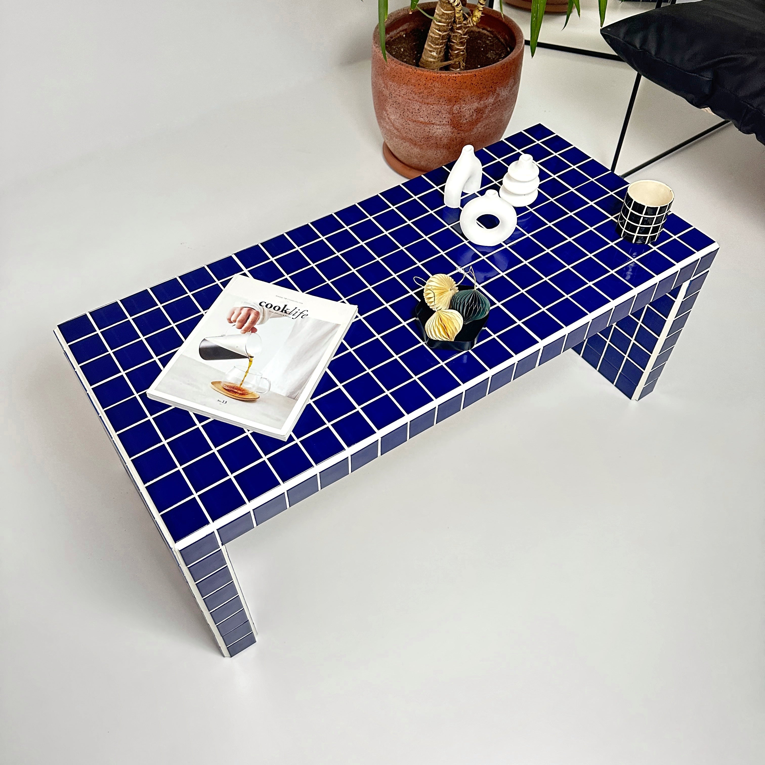 Vividus Coffee Table
