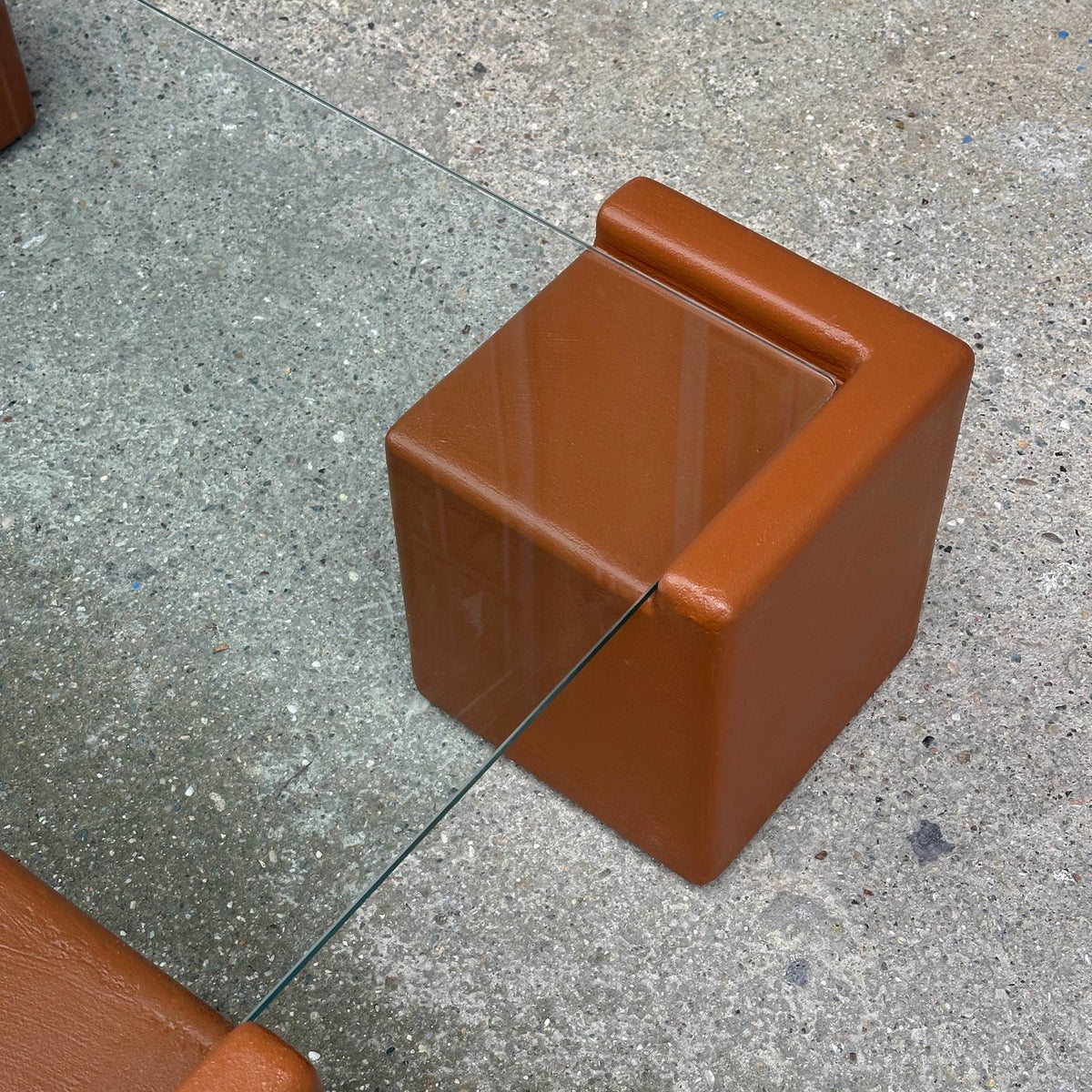 Luno Quart Large Coffee Table in Matte Brown | Grid Design