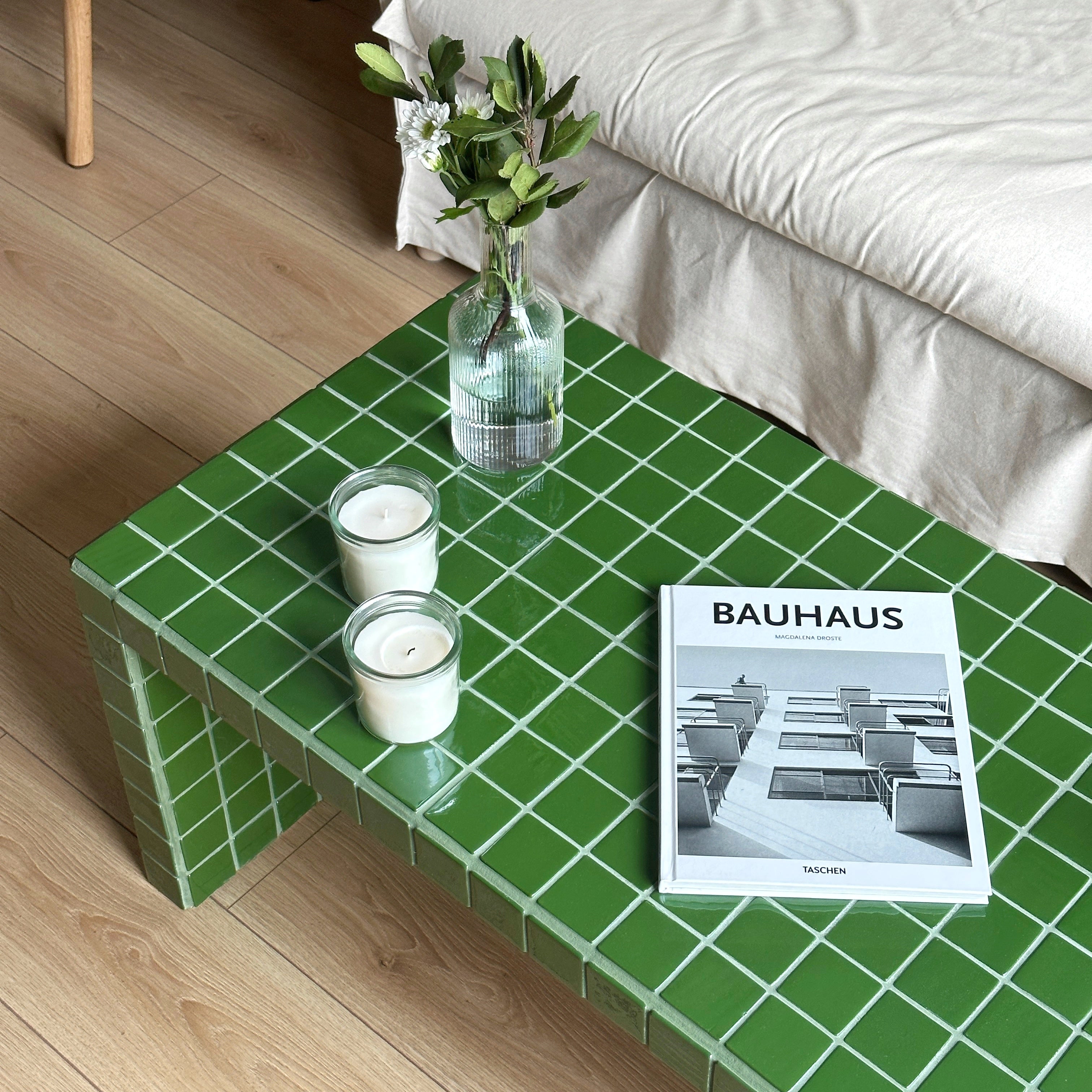 Vividus Coffee Table
