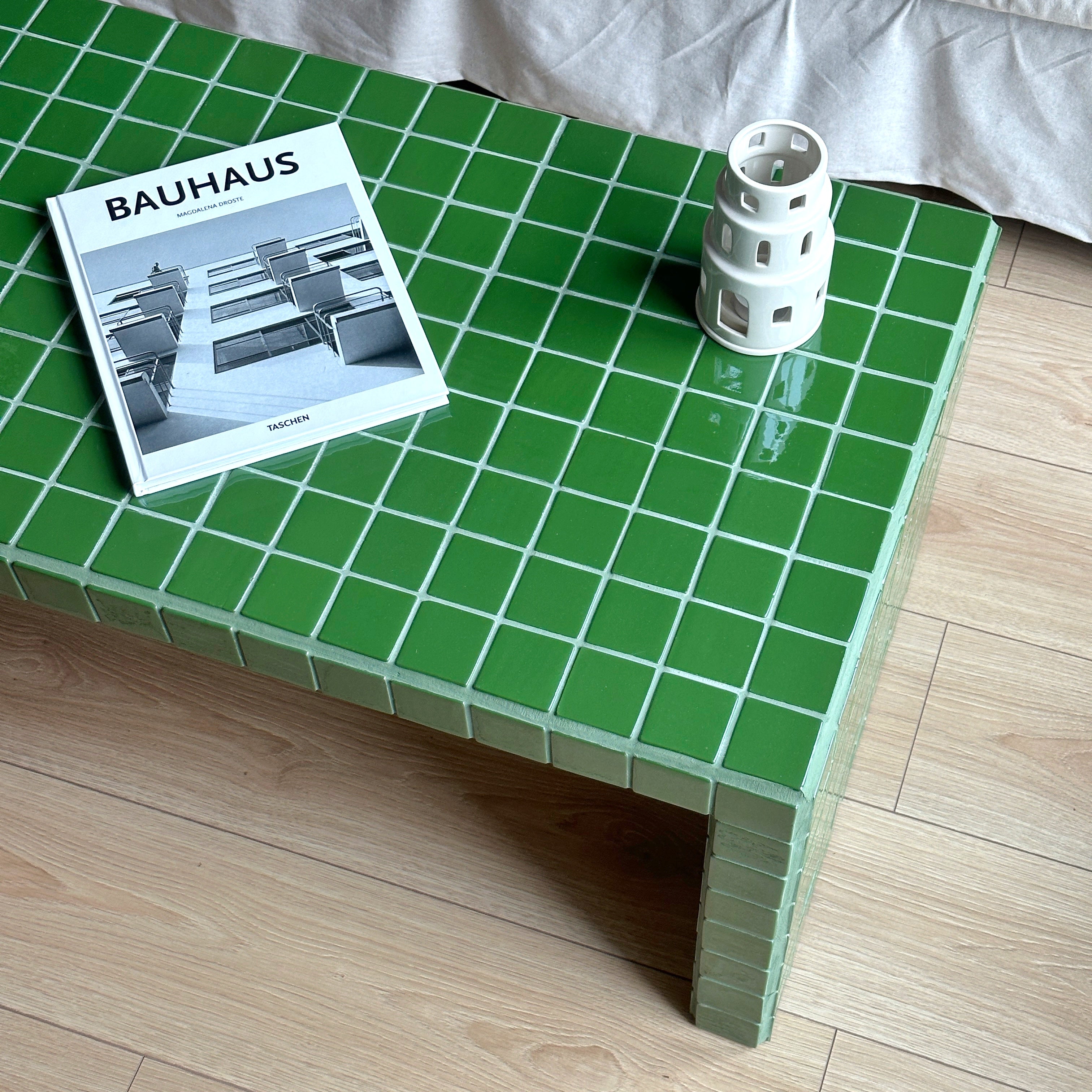 Vividus Coffee Table