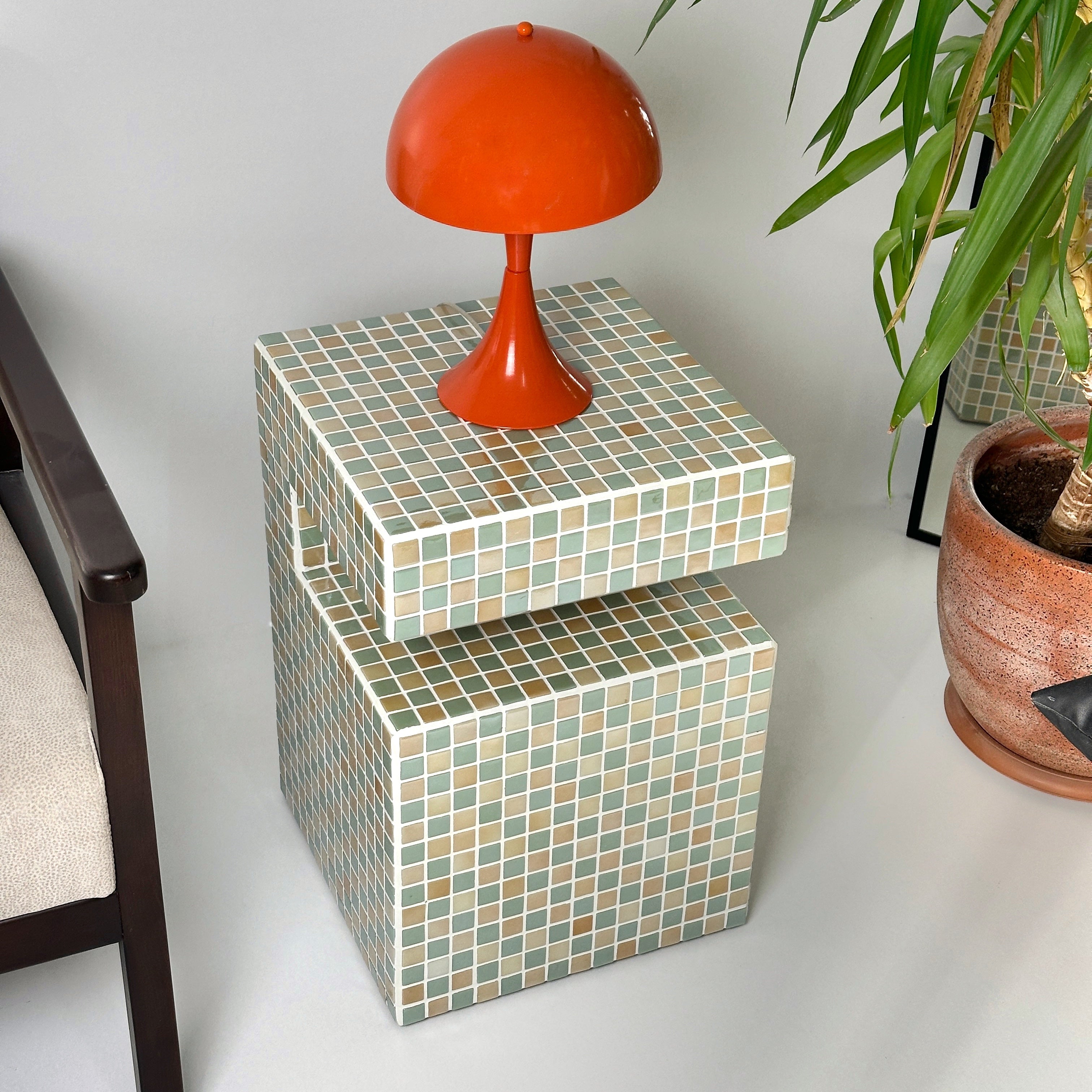 Minima Nightstand