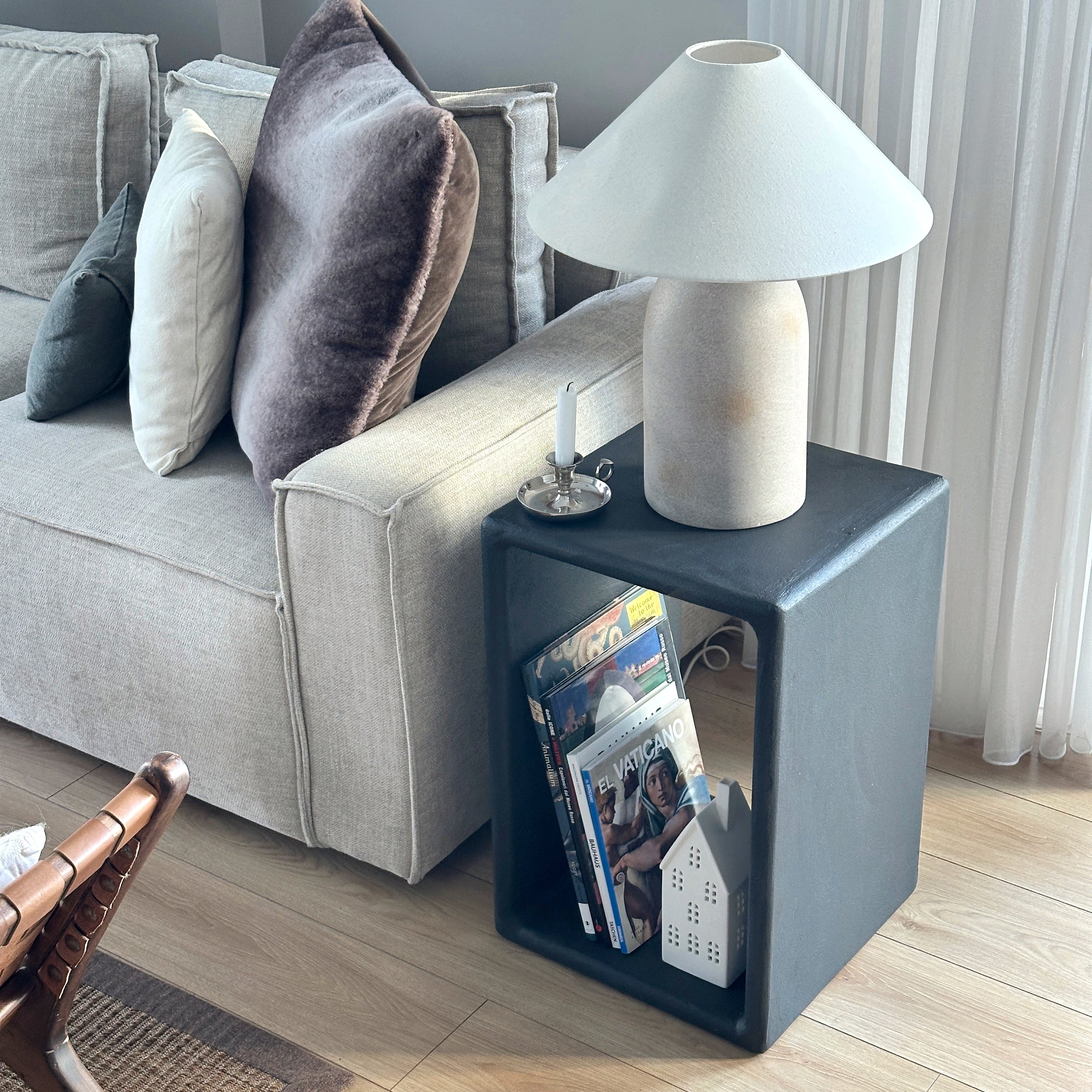 Luno Side Table