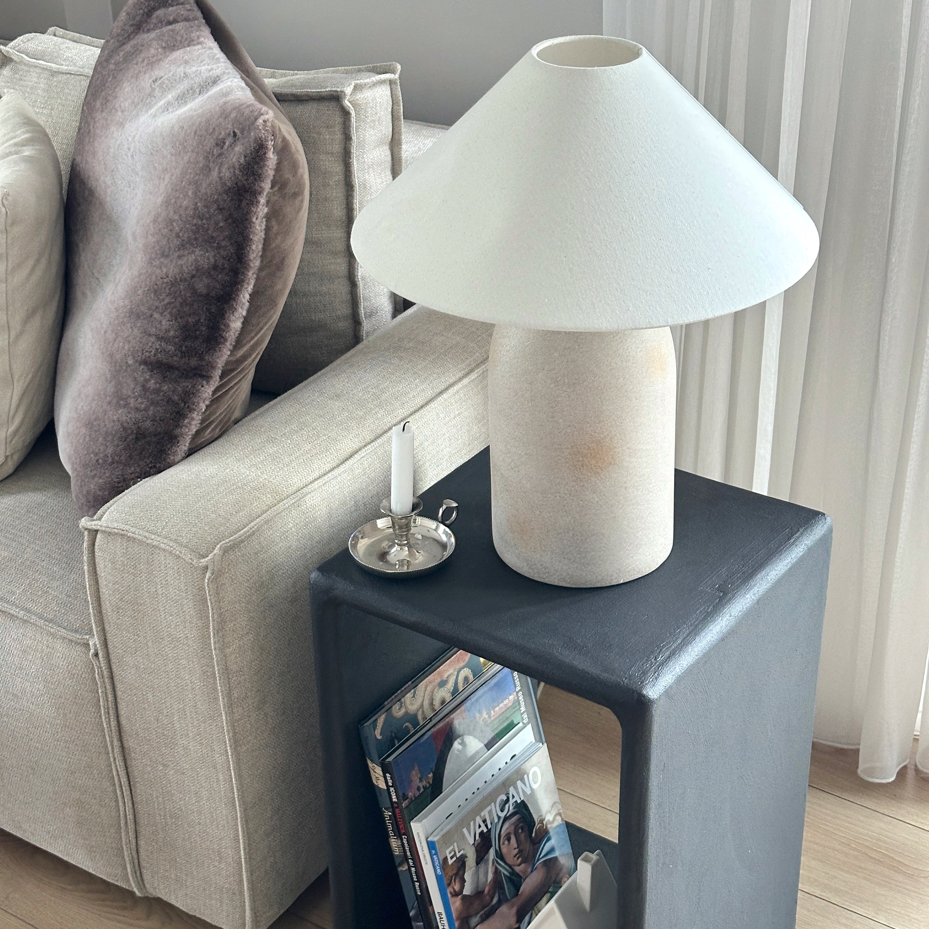 Luno Side Table