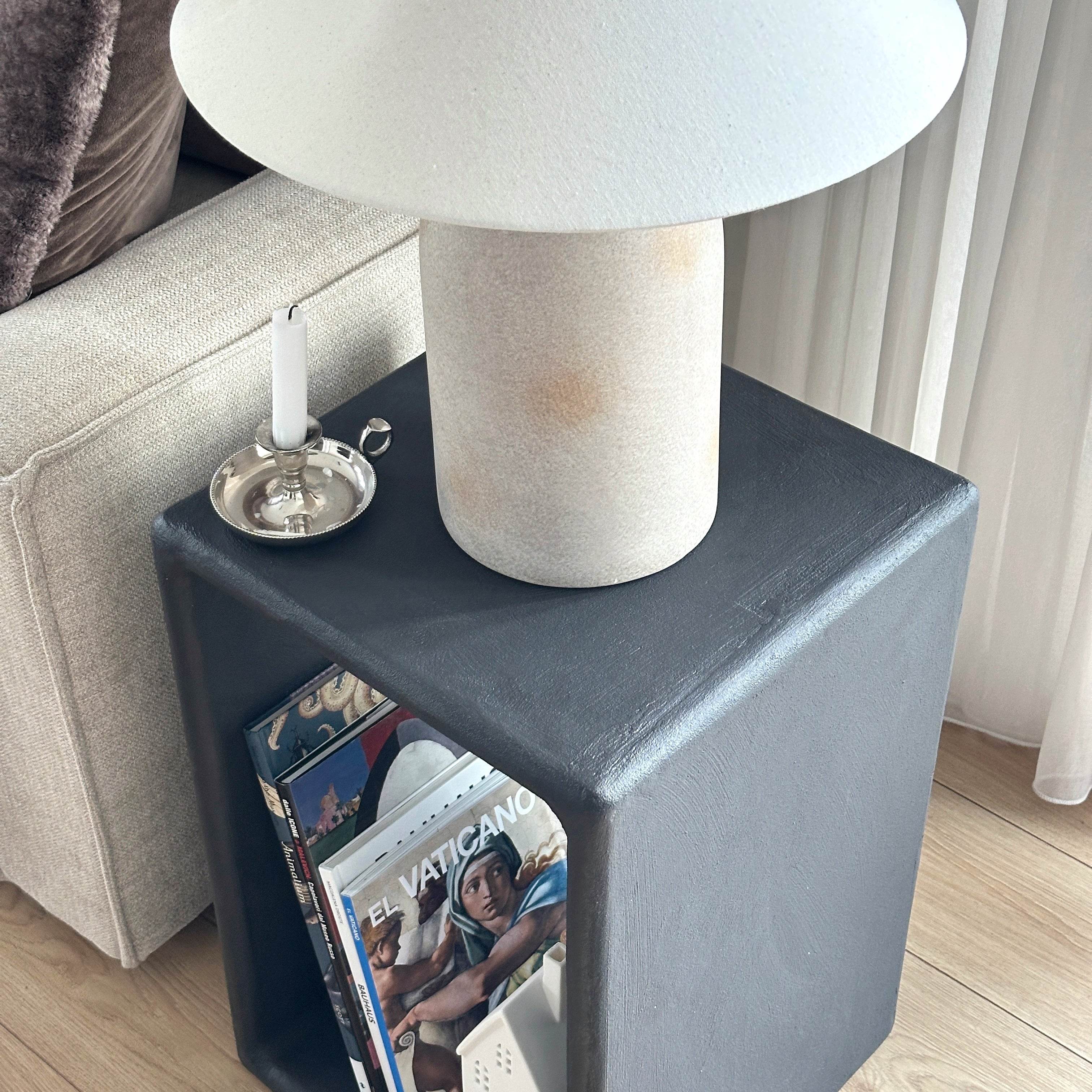 Luno Side Table