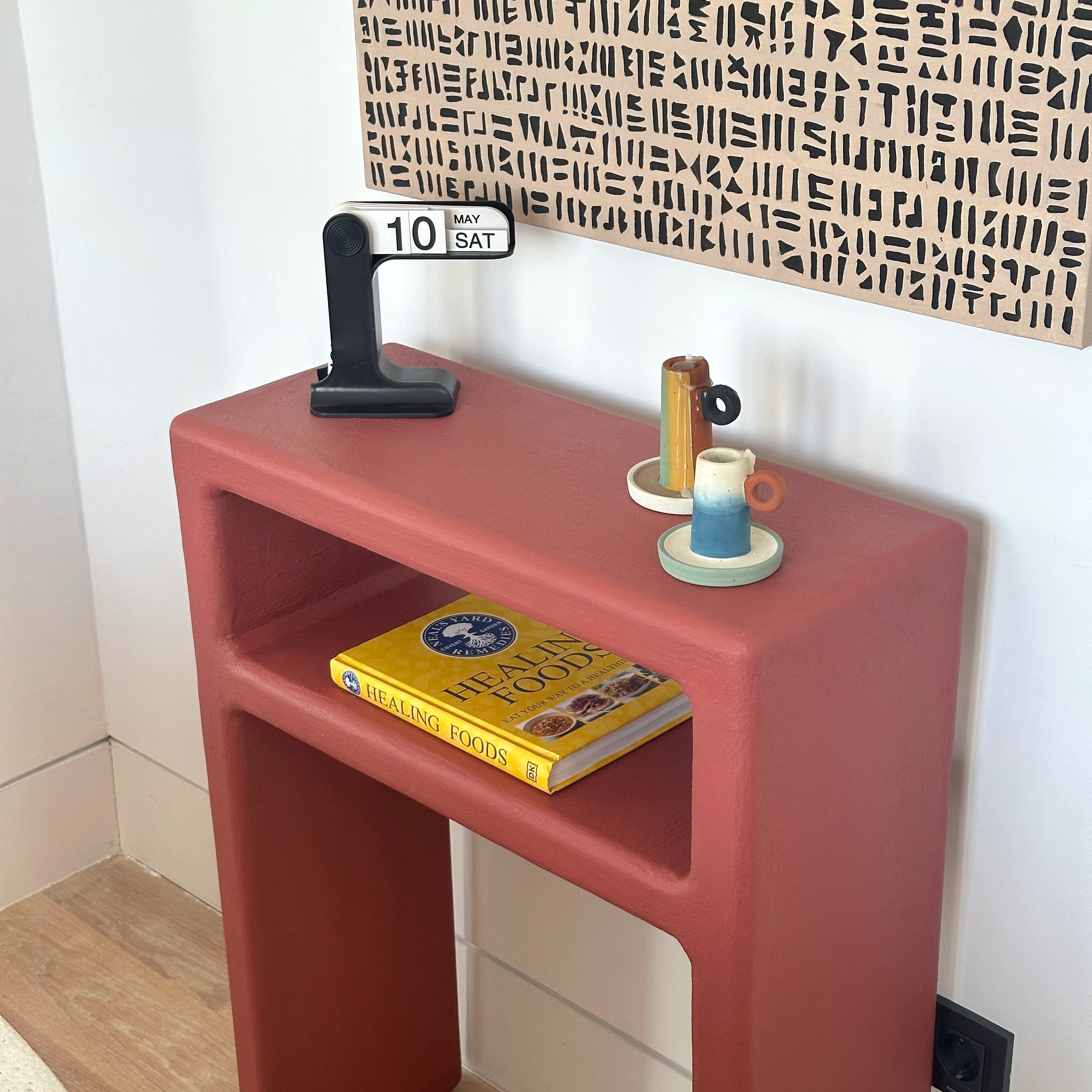 Luno Dresser