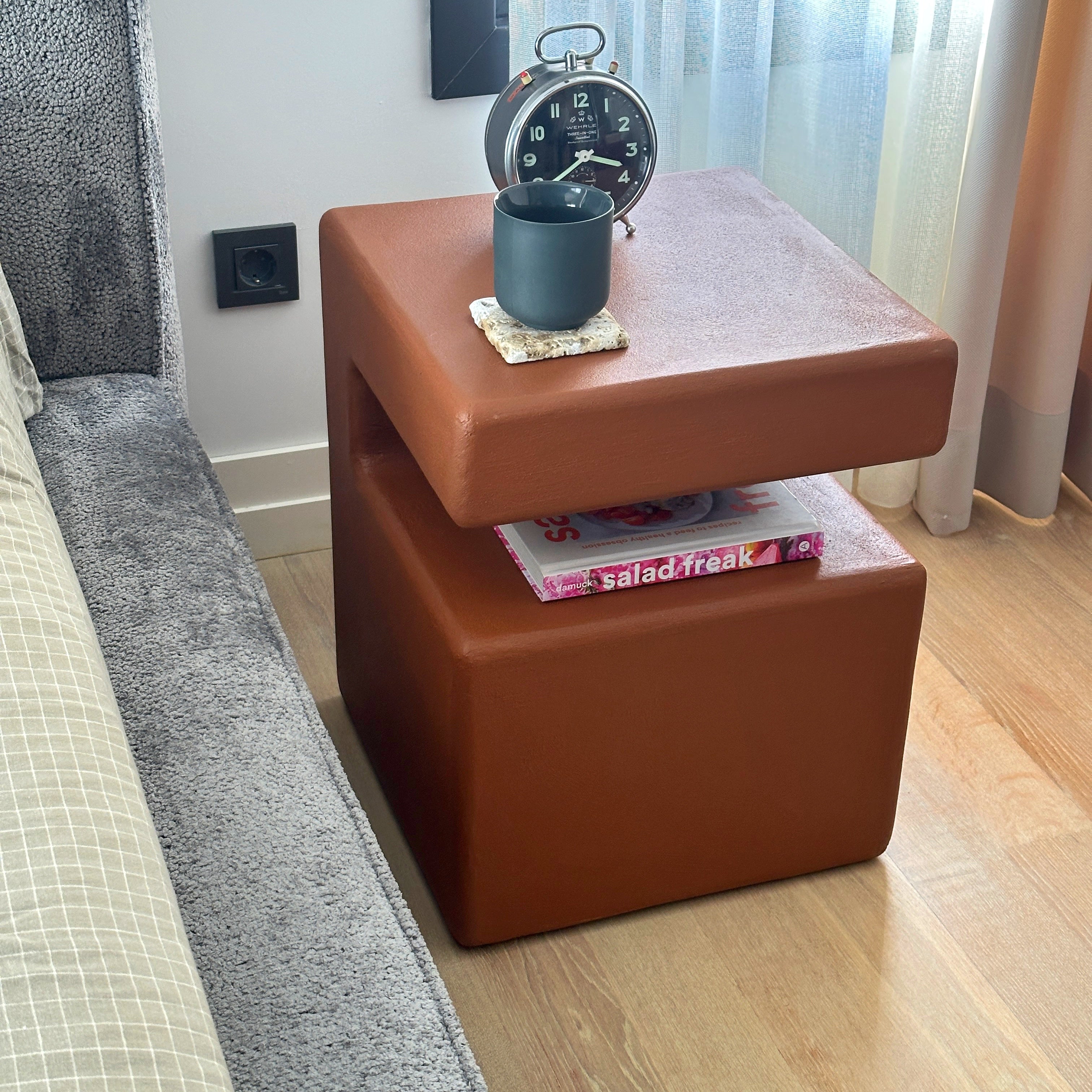 Luno Nightstand