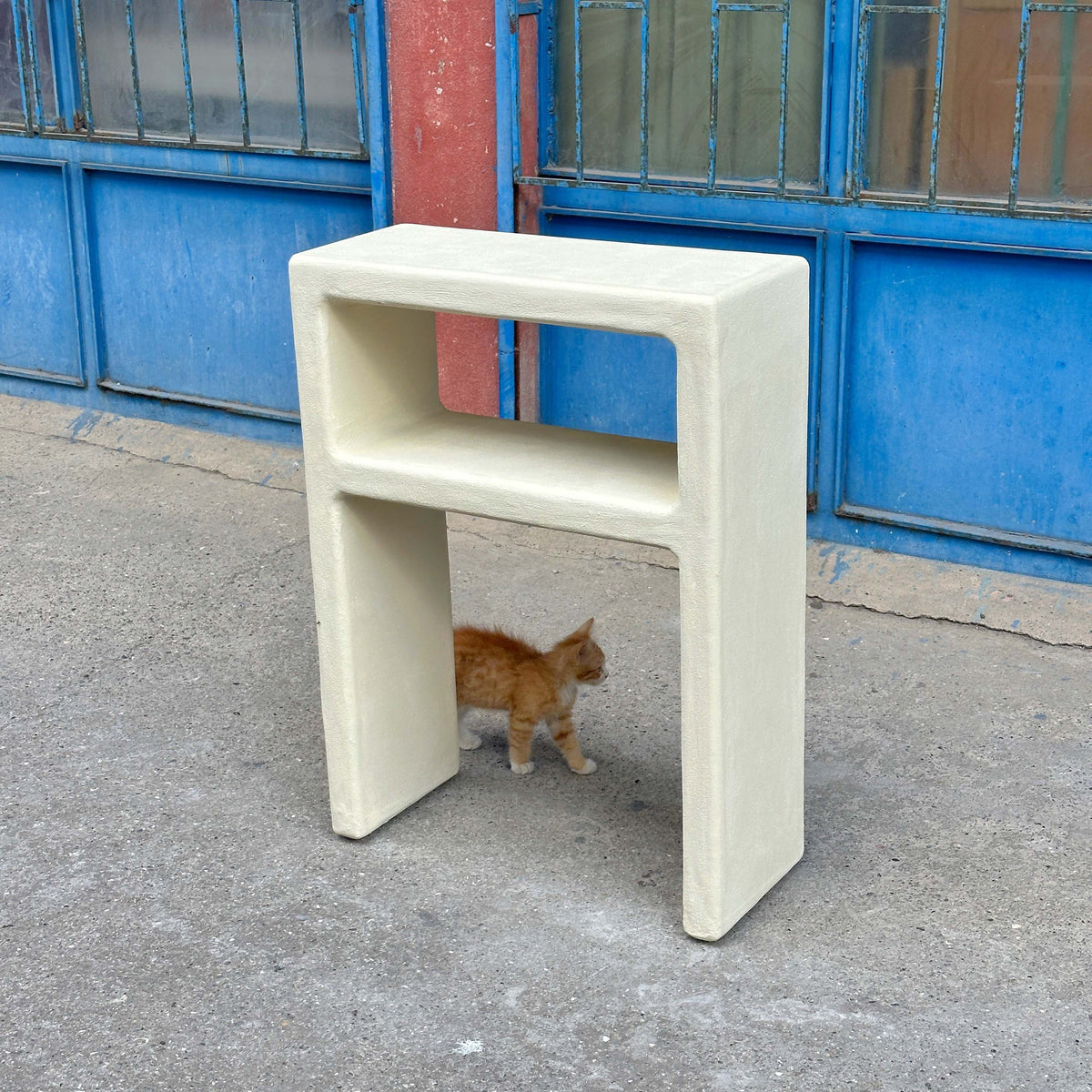 Luno Console Table