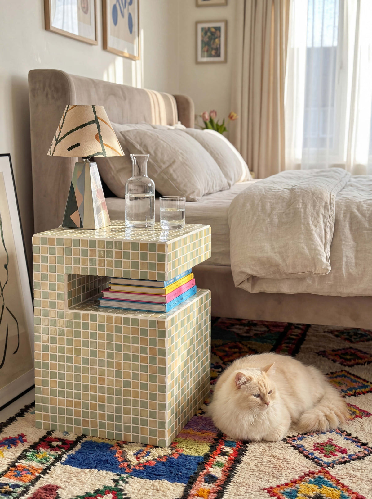 Minima Nightstand