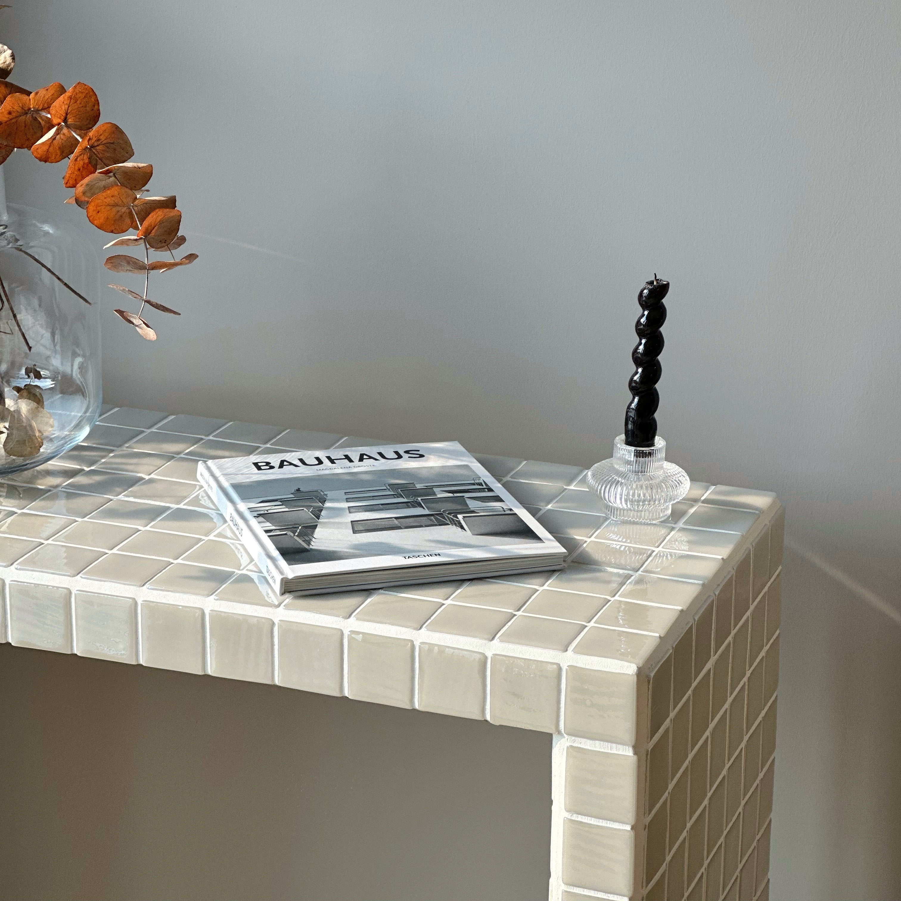 Console Dresser