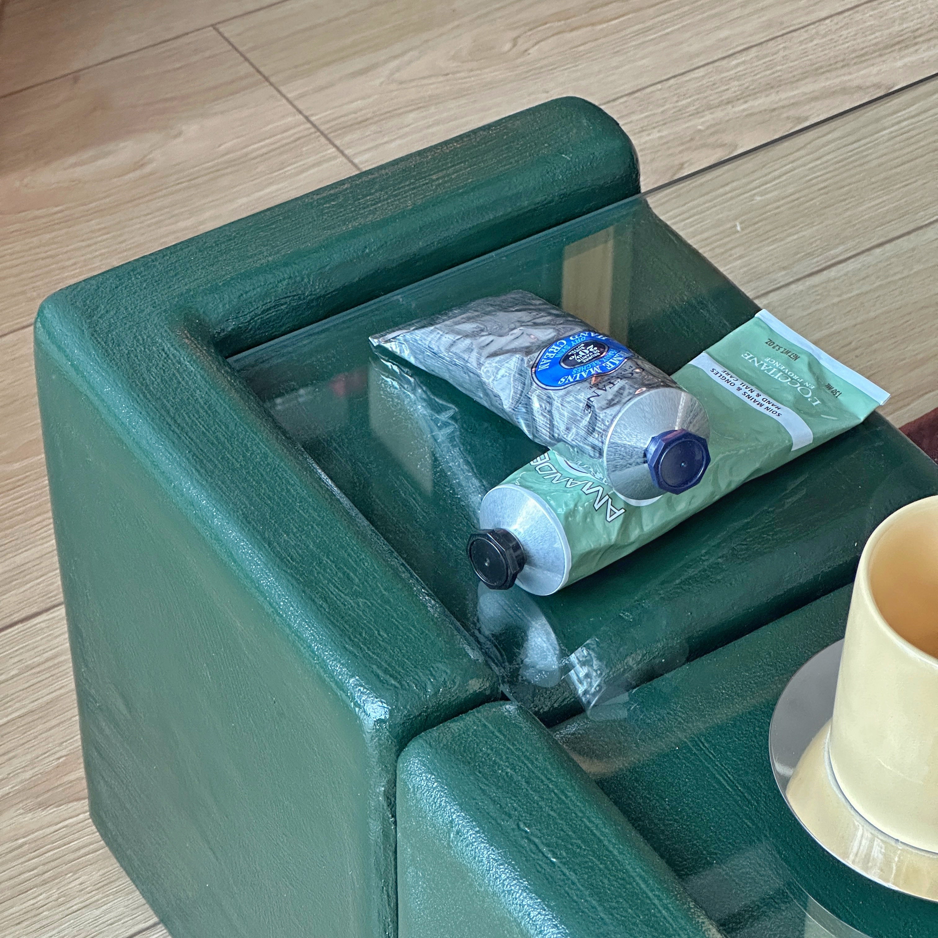 Luno Quart Coffee Table